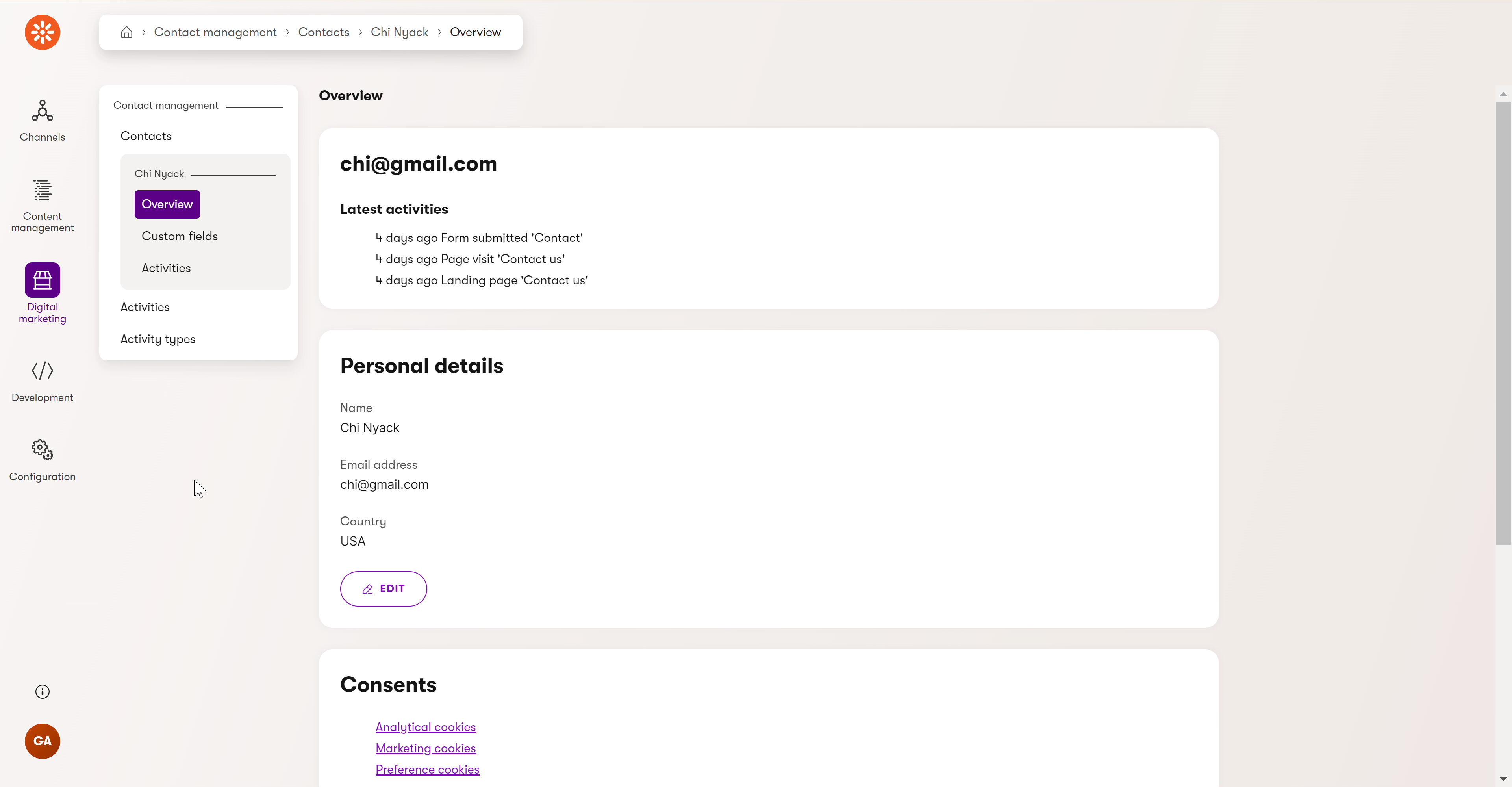 Custom contact fields shown in a new tab, called Custom fields